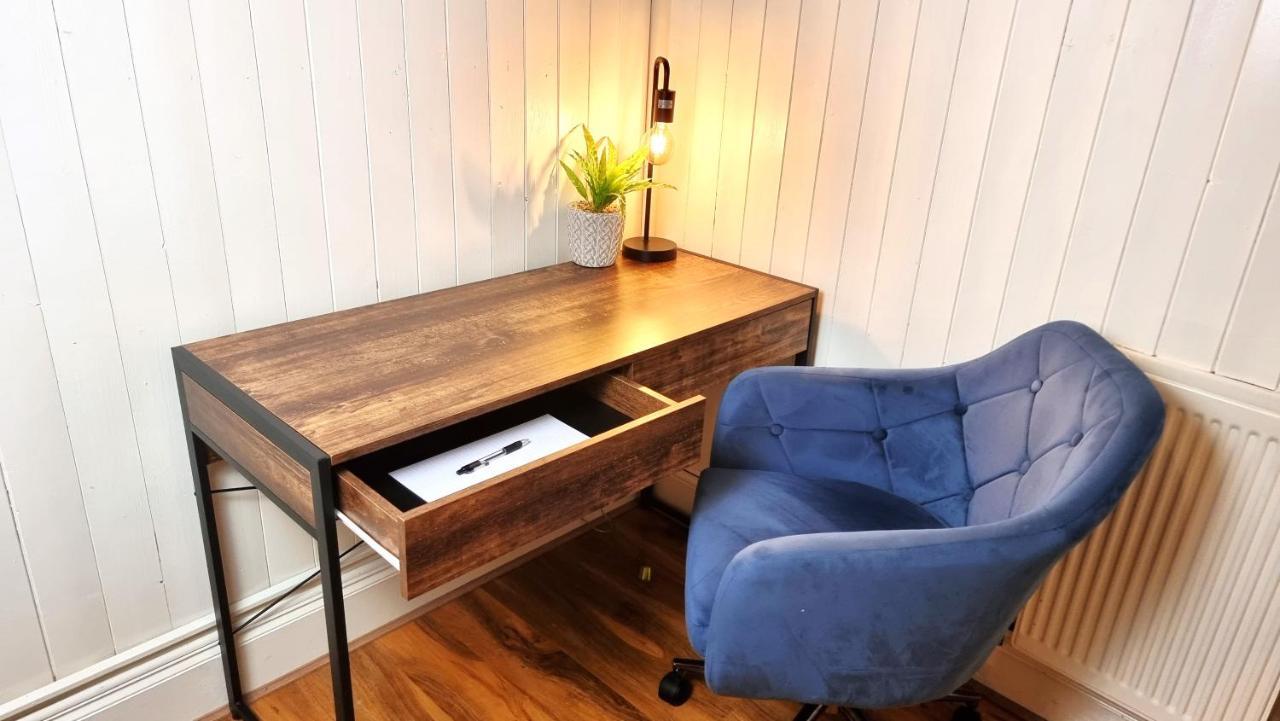 Апартаменти 3 Bed Flat O2 Arena Dyson House Лондон Екстер'єр фото
